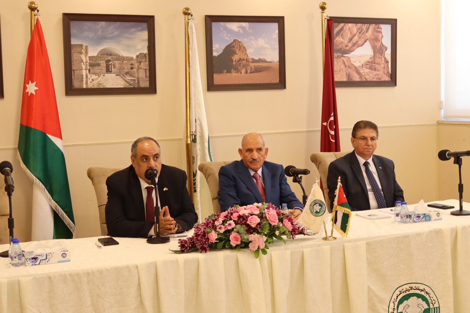 الذنيبات يلتقي النقابة العامة للعاملين بالمناجم والتعدين
