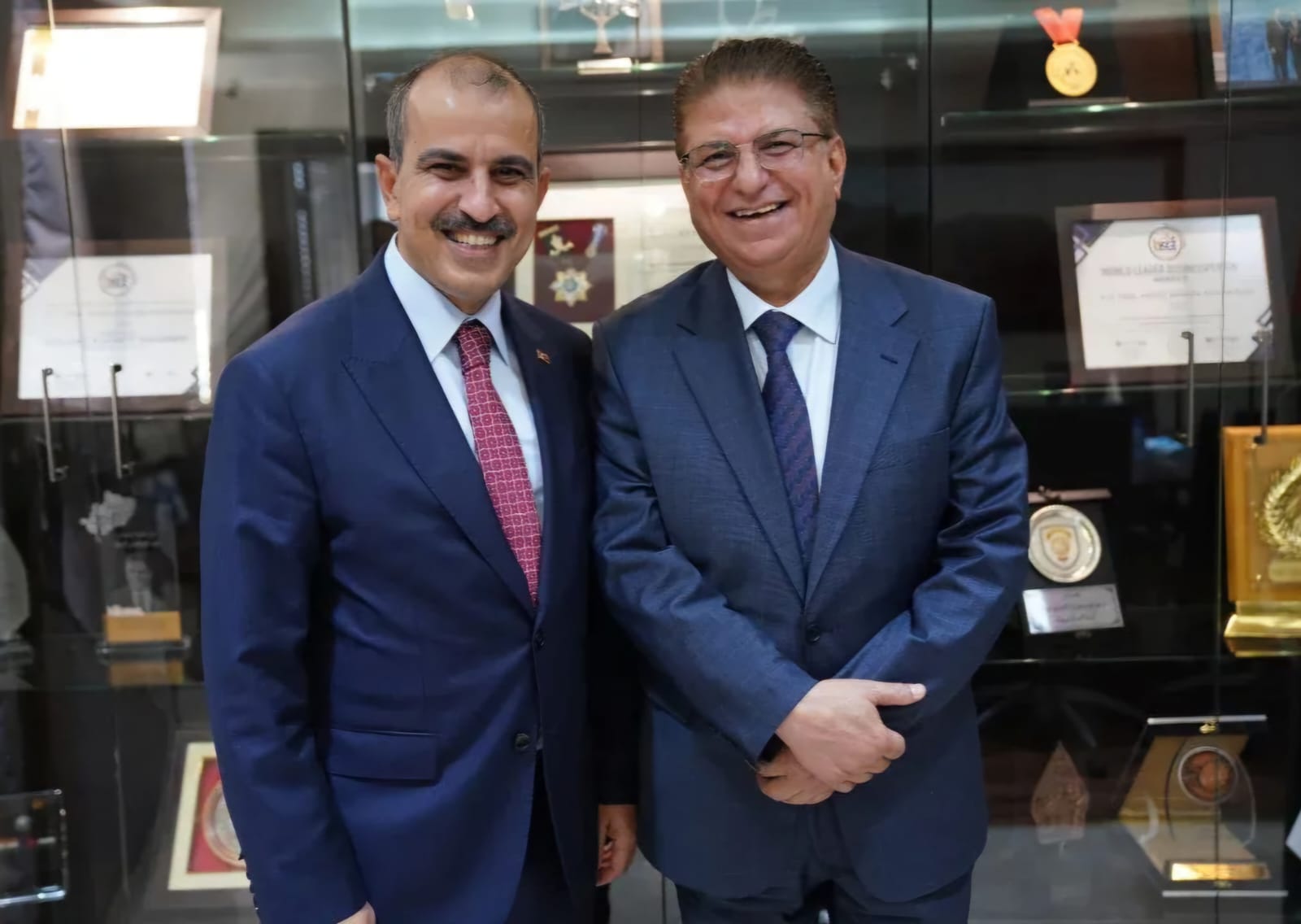 الرئيس التنفيذي 