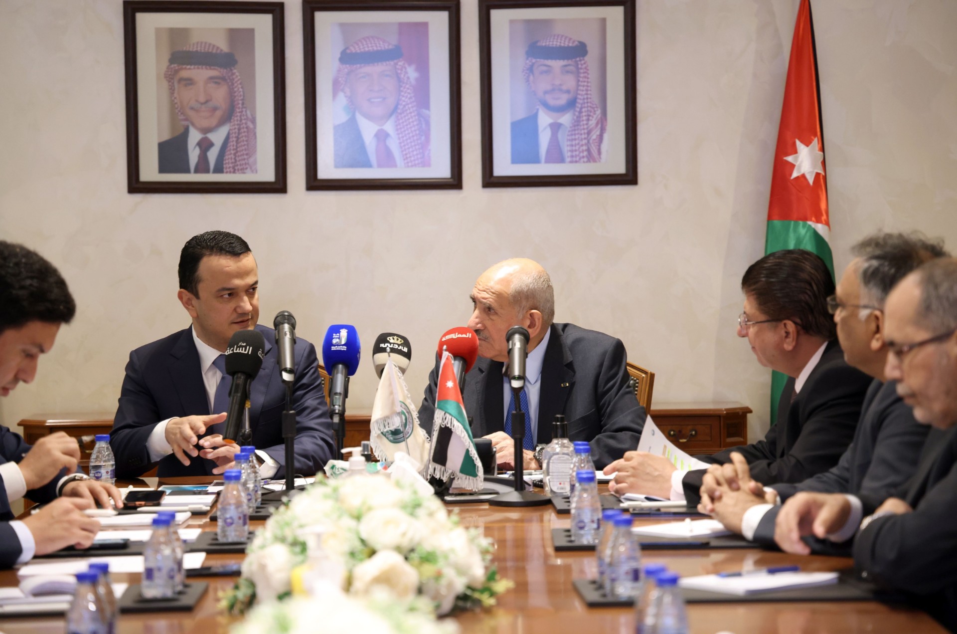 الذنيبات يبحث مع وزير الاستثمار الأوزبكي فرص إقامة مشاريع مشتركة في صناعة الأسمدة الفوسفاتية