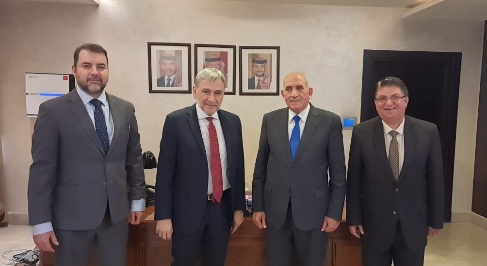 Discussions were held regarding the supply of phosphate fertilizers from the JPMC to meet the needs of the Brazilian market.
